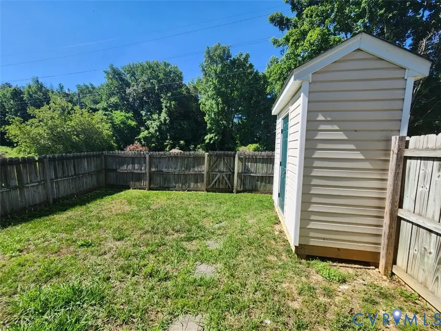 451 Hollybrook Ridge Lane, East Highland Park, VA 23223 - #3