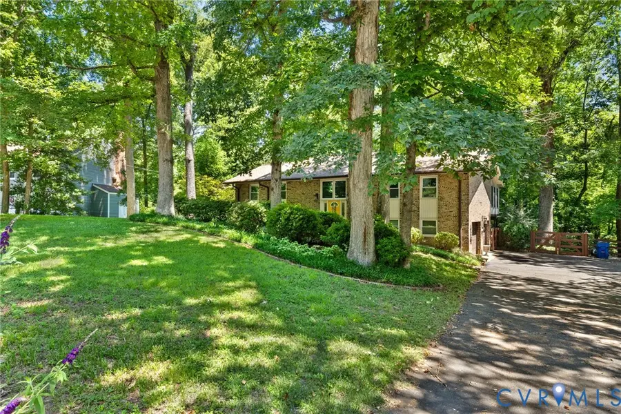 9024 Anbern Drive, North Chesterfield, VA 23235 - #3