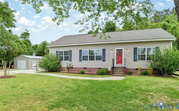 19612 Plumside Lane, West Point, VA 23181