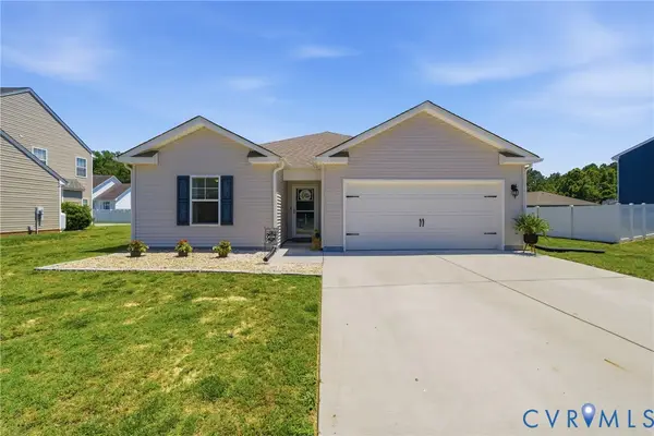 635 Rivergate Terrace, West Point, VA 23181
