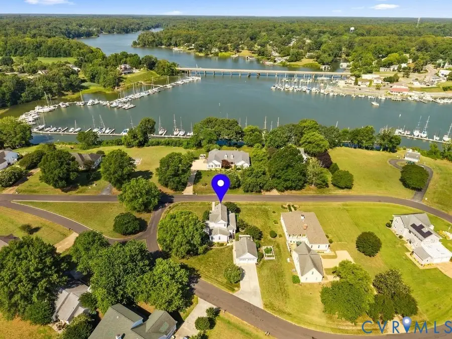 436 Mollys Way, Urbanna, VA 23175 - #2