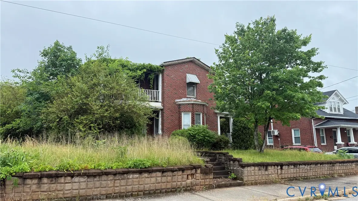 219 Broad Street, Martinsville, VA 24112 - #1