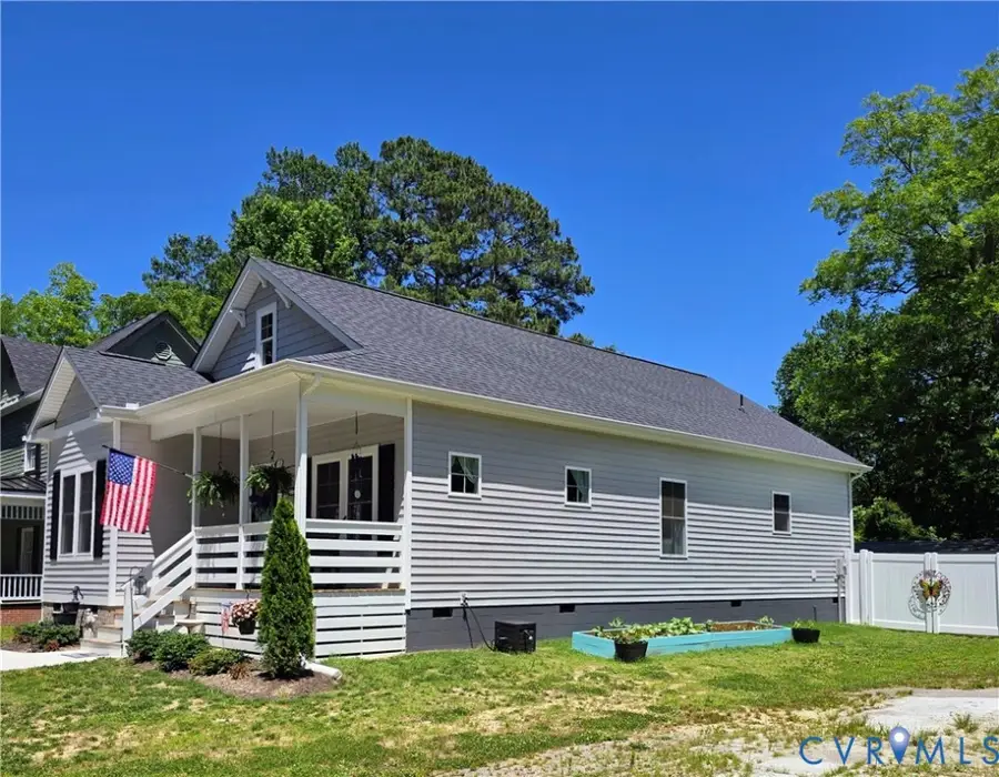 805 S Main Street, Blackstone, VA 23824 - #3