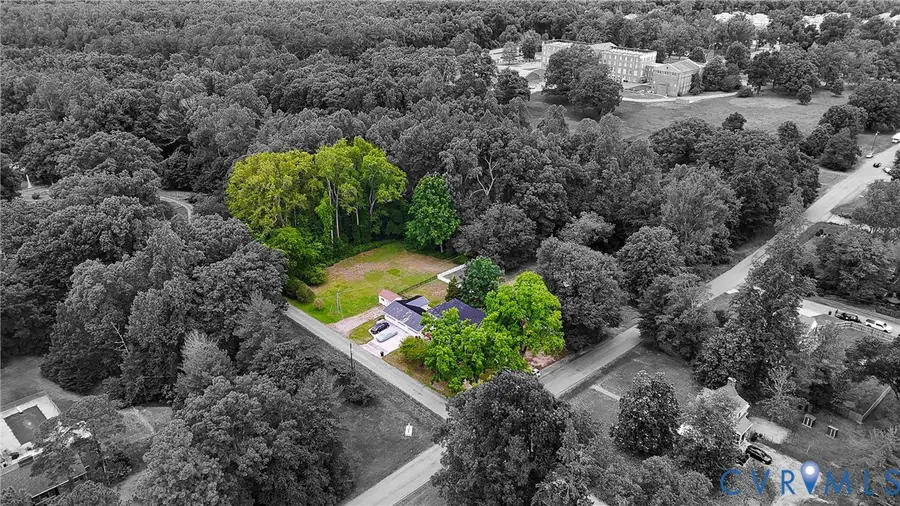 710 College Avenue, Blackstone, VA 23824 - #2