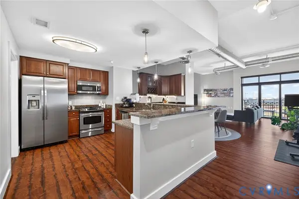 123 College Place #804, Norfolk, VA 23510
