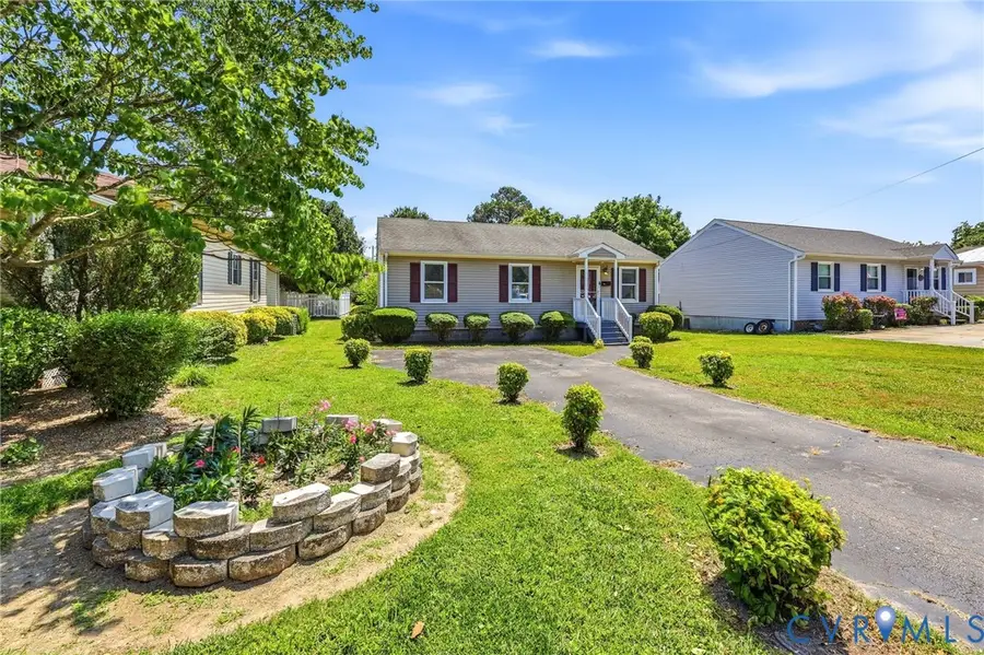 203 Cloverhill Avenue, Colonial Heights, VA 23834 - #3