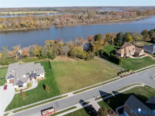 1924 Channel View Terrace, Chester, VA 23836