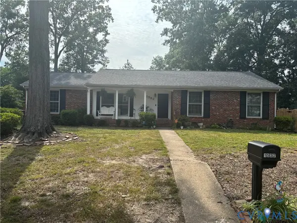 1532 Warminster Drive, Midlothian, VA 23113