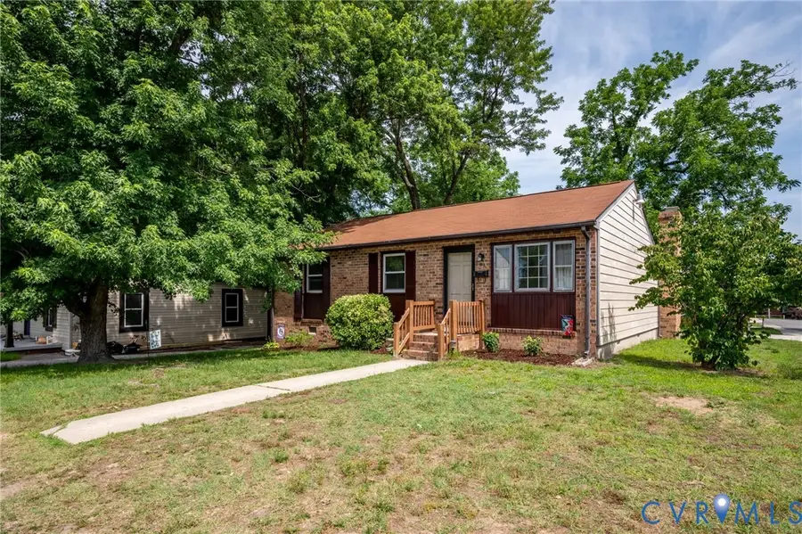 310 Orange Avenue, Colonial Heights, VA 23834 - #2