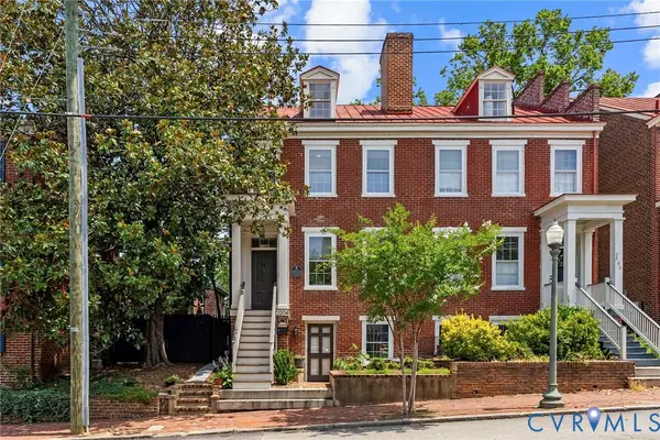 2204 E Broad Street, Richmond, VA 23223