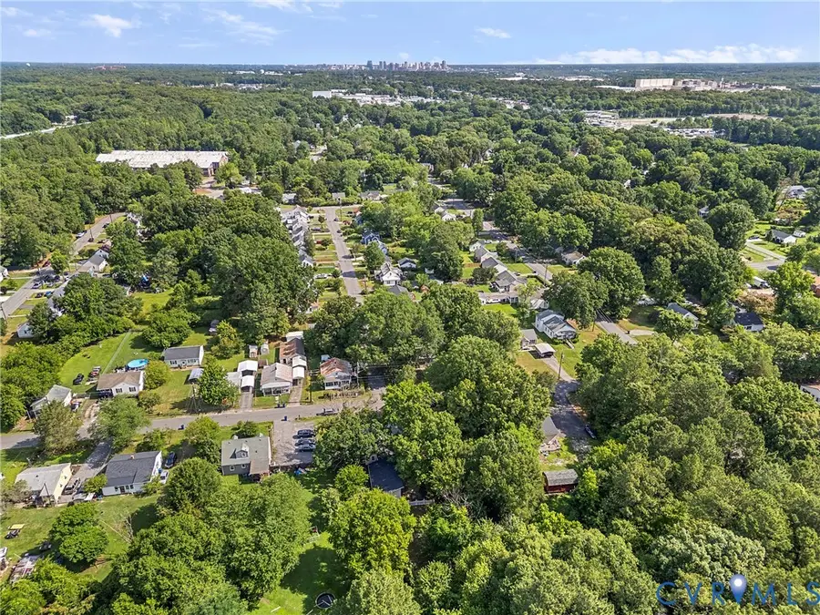 2901 Falling Creek Avenue, Bensley, VA 23234 - #2
