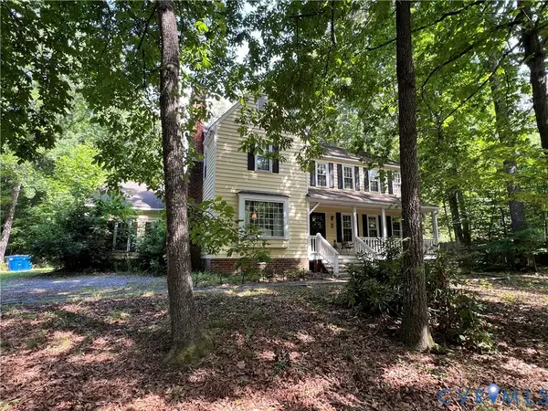 13307 Queensgate Road, Chesterfield, VA 23114
