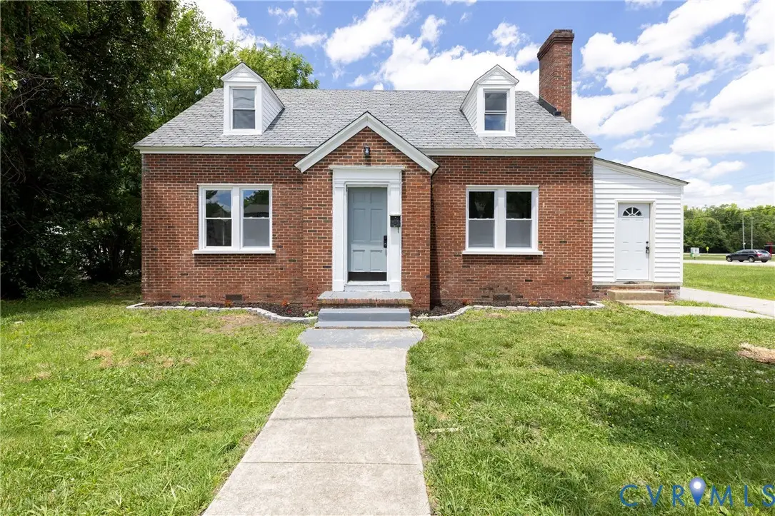 4008 River Road, Ettrick, VA 23803 - #1