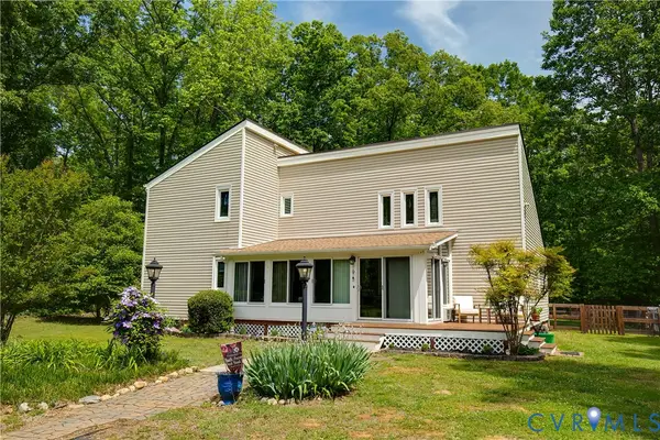 1590 Cardinal Woods Lane, Henrico, VA 23231