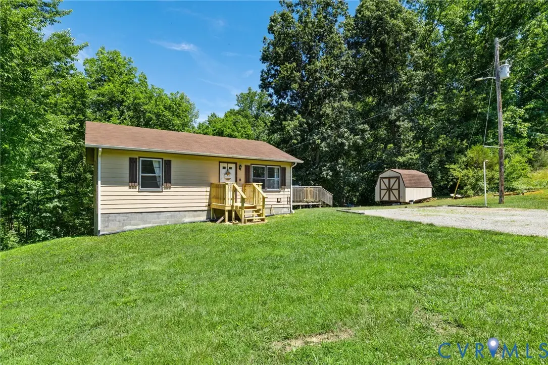 472 Anderson Highway, Cumberland, VA 23040 - #1