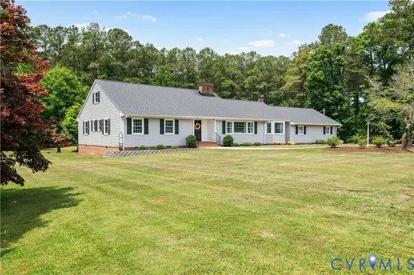 540 West Main Street, Wakefield, VA 23883