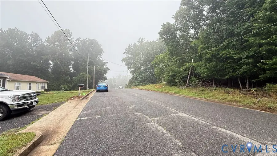 1135 1/2 Banner Street, Martinsville, VA 24112 - #3