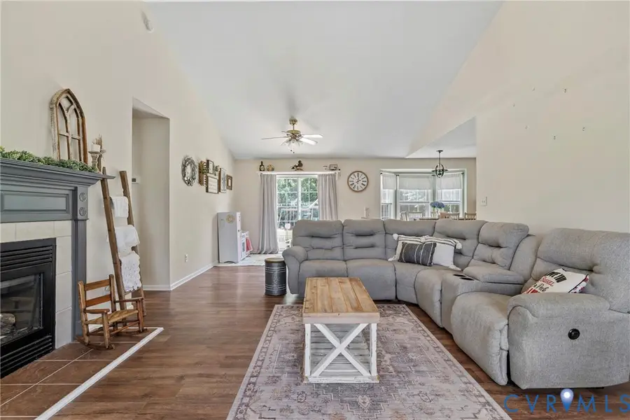64 Edwards Court, Dutton, VA 23050 - #2
