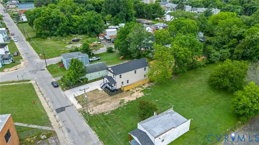 660 S Jones Street, Petersburg, VA 23803 - #2