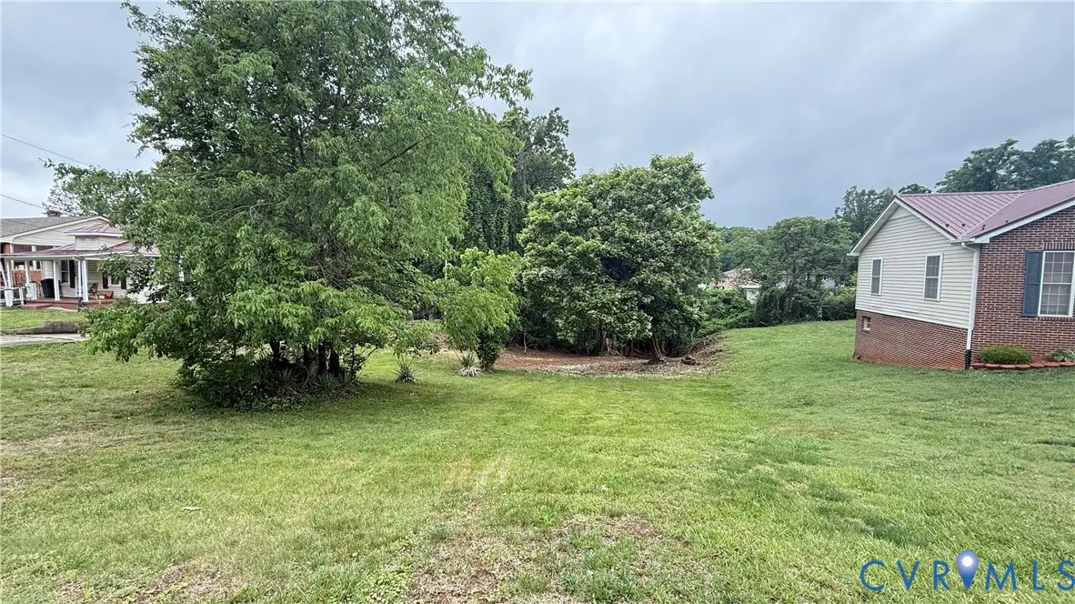 1204 TOP Roundabout Road, Martinsville, VA 24112 - #1