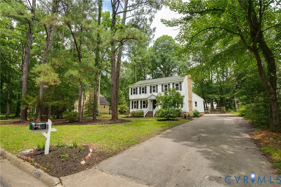 4223 Roundhill Drive, Chesterfield, VA 23832 - #3