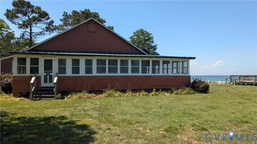 180 White Gate Drive, Heathsville, VA 22473 - #2