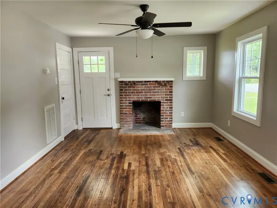1801 Roberts Street, Farmville, VA 23901 - #3