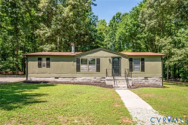 3877 Maidens Road, Powhatan, VA 23139