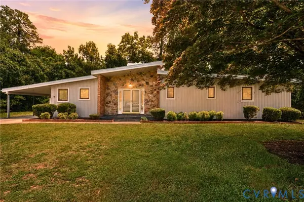 109 Breezy Hill Drive, Colonial Heights, VA 23834