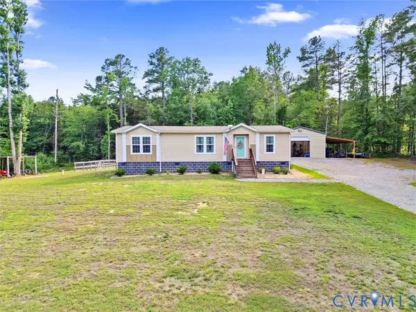 24591 Price Drive, Amelia, VA 23002