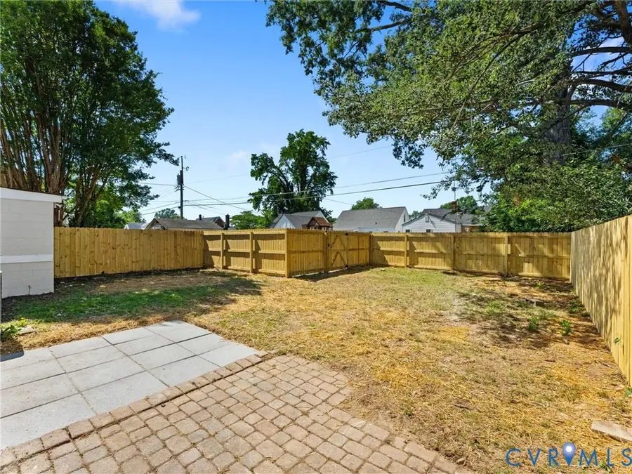 312 Suffolk Avenue, Colonial Heights, VA 23834 - #3