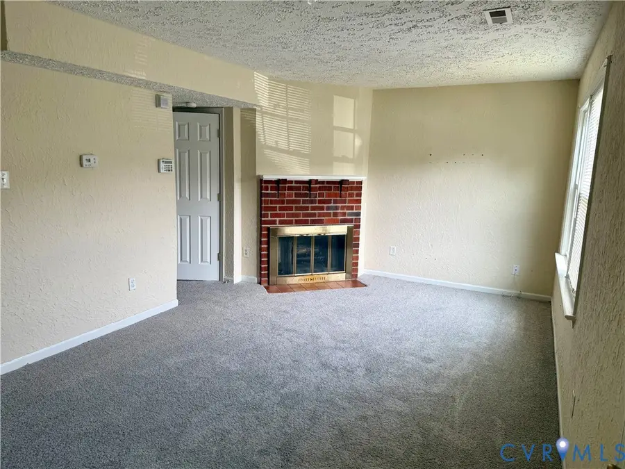 233 Knightsmanor Court, Fairfield, VA 23227 - #3