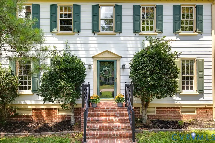 112 Old Brickhouse Lane, Colonial Heights, VA 23834 - #3