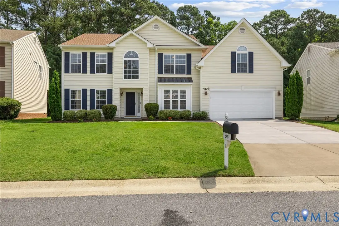 3943 St Erics Turn, Berkeley, VA 23185 - #1