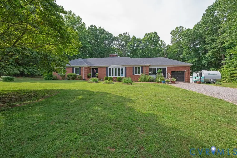 24601 Pear Orchard Road, Moseley, VA 23120 - #2