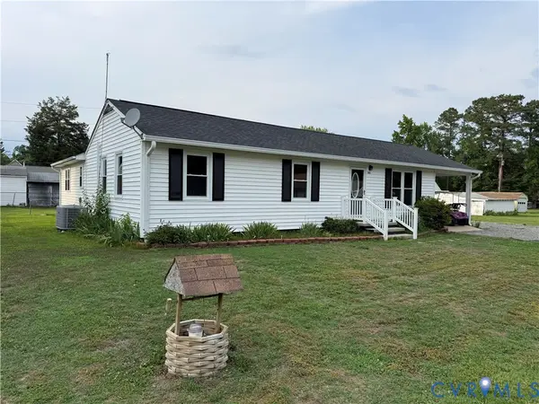 161 Cedar Drive, Dunnsville, VA 22454
