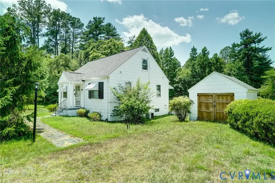 29883 N James Madison Highway, New Canton, VA 23123 - #2