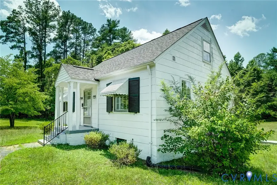 29883 N James Madison Highway, New Canton, VA 23123 - #3