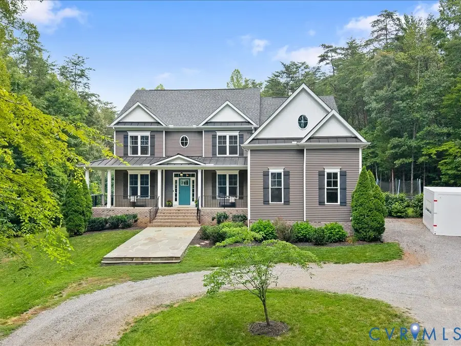 1706 Bridgewater Bluff, Maidens, VA 23102 - #2
