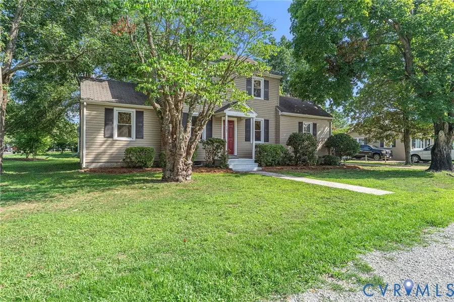 702 Daingerfield Street, Tappahannock, VA 22560 - #2