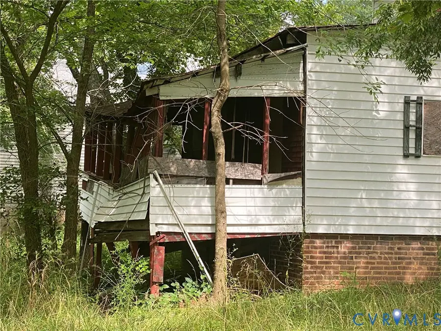 203 Plank Road, Farmville, VA 23901 - #2