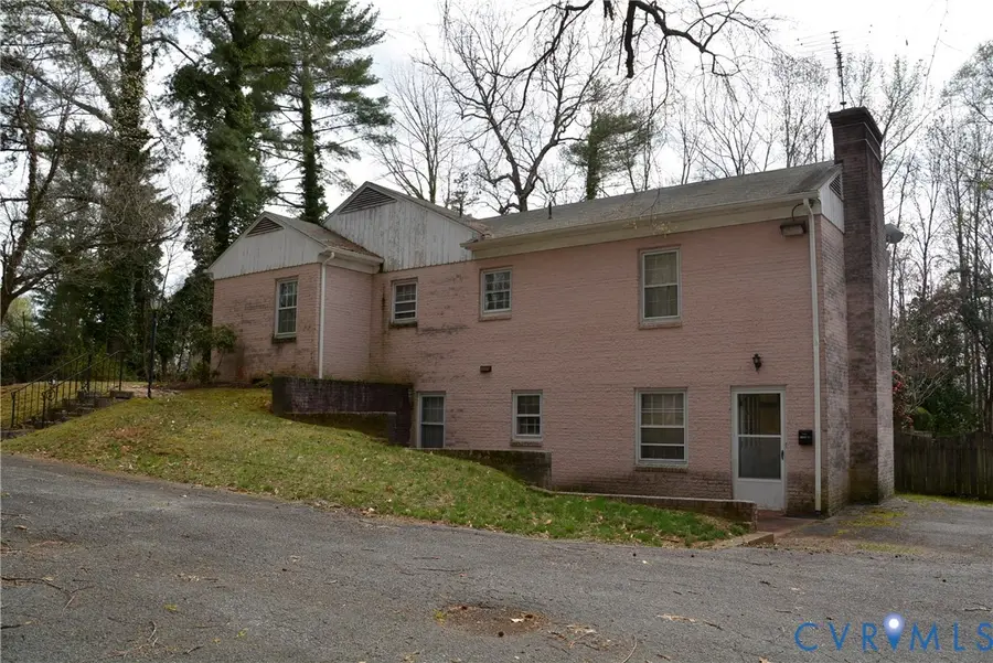 1104 High Street, Farmville, VA 23901 - #2