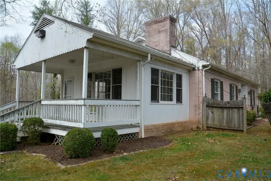 1104 High Street, Farmville, VA 23901 - #3