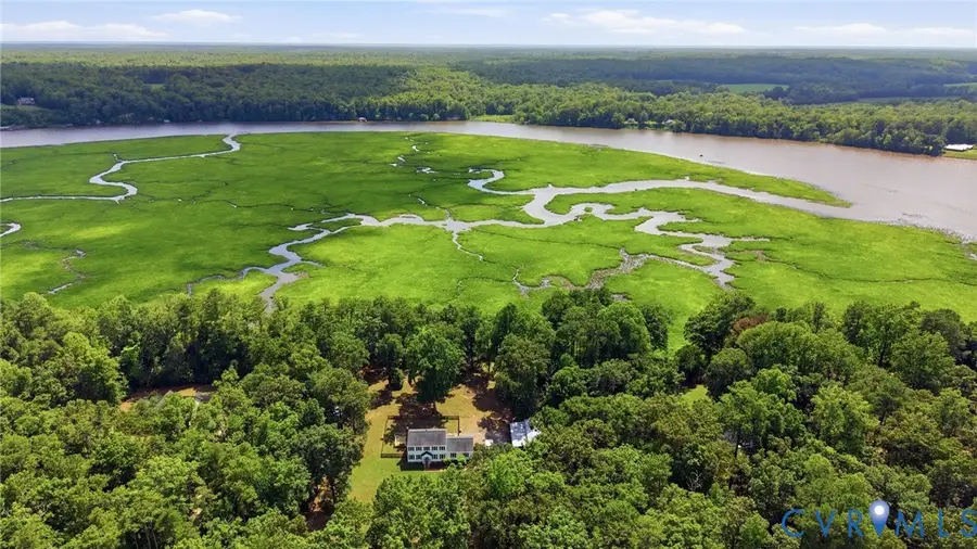 662 Garnetts Mill Lane, Walkerton, VA 23177 - #2