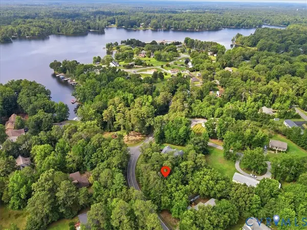 801 Lake Caroline Drive, Ruther Glen, VA 22546