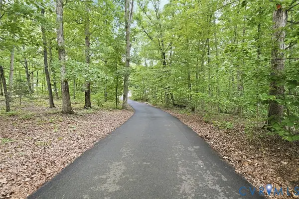 2231 Red Lane Road, Powhatan, VA 23139