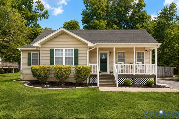5725 Fox Hunt Trail, South Chesterfield, VA 23803