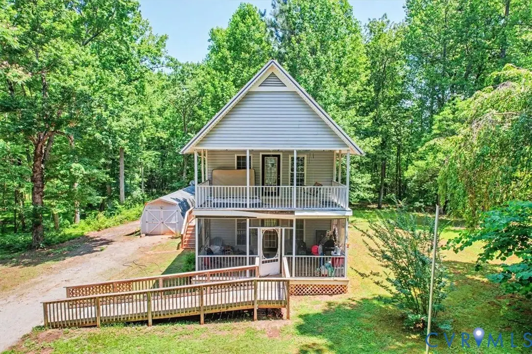 62 Falls Road, Victoria, VA 23974 - #1