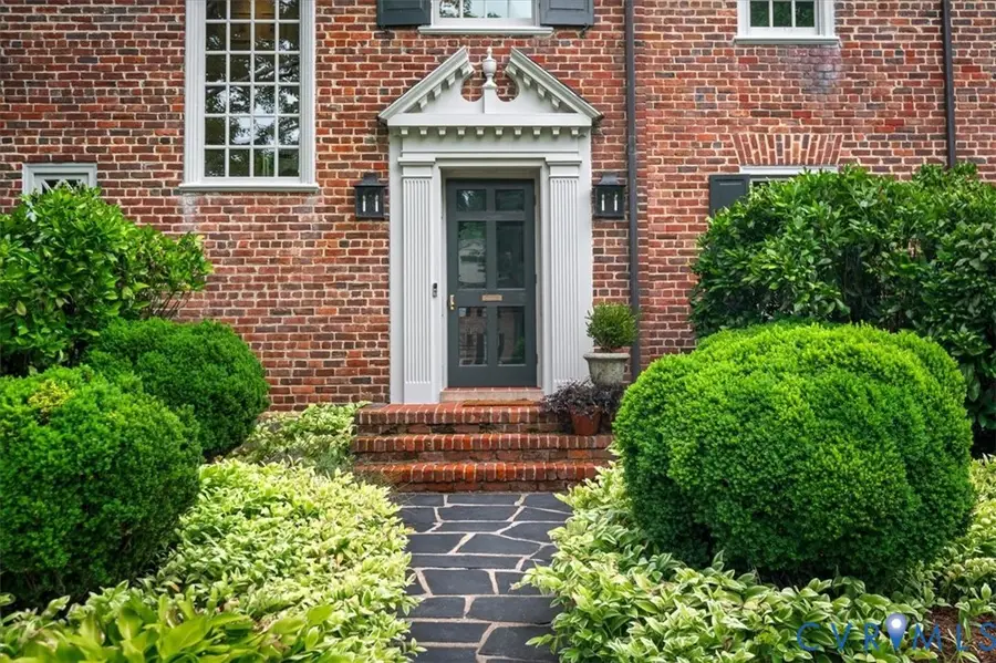 15 Roslyn Road, Richmond, VA 23226 - #2