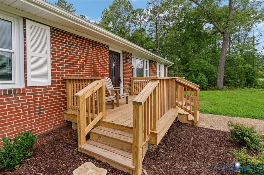 5221 Ecoff Avenue, Chester, VA 23831 - #3